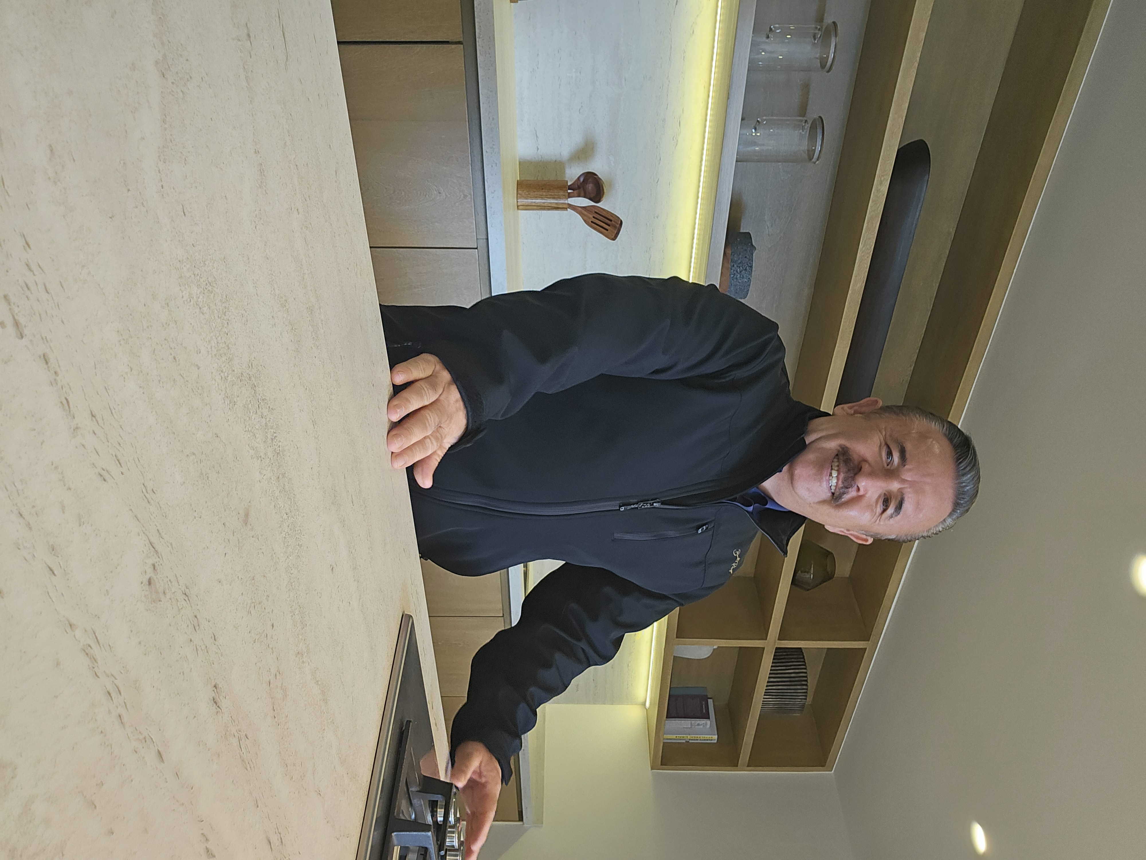 Benito Pelayo REALTOR